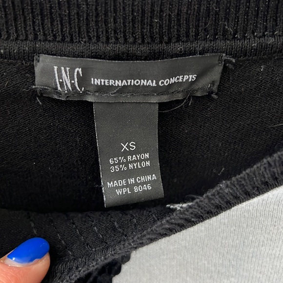 INC INTERNATIONAL CONCEPTS Long-Tunic Sweater with Sequins Size XS - Picture 4 of 7